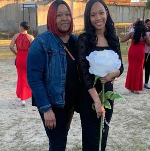 Meet your Posher, Carol